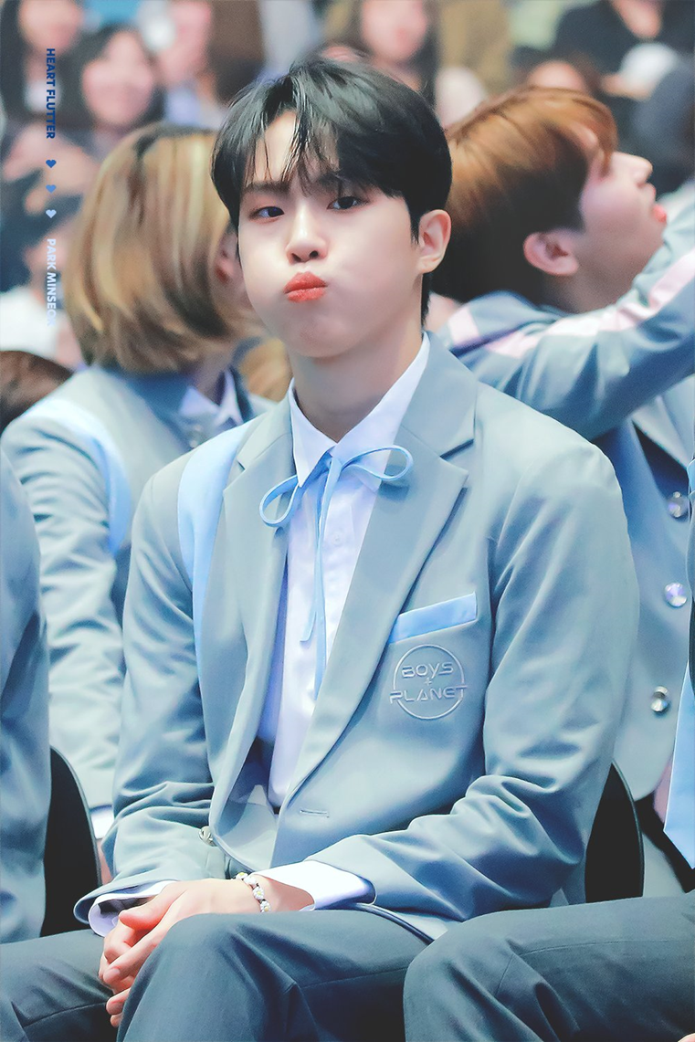 데뷔확정되고 엄청난 독기로 다이어트한 남돌 | 인스티즈