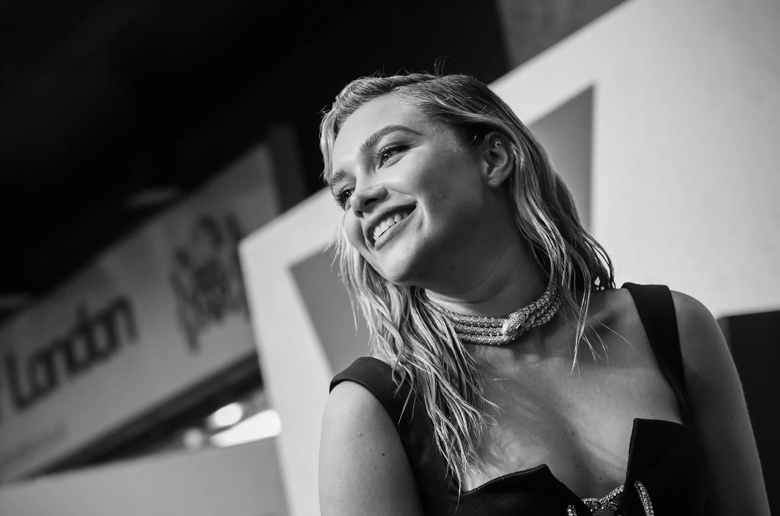 블랙위도우 플로렌스 퓨 어린시절.jpg | 인스티즈