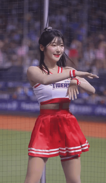 은근히 이쁜 고가빈 치어리다 | 인스티즈