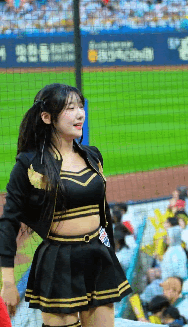 은근히 이쁜 고가빈 치어리다 | 인스티즈