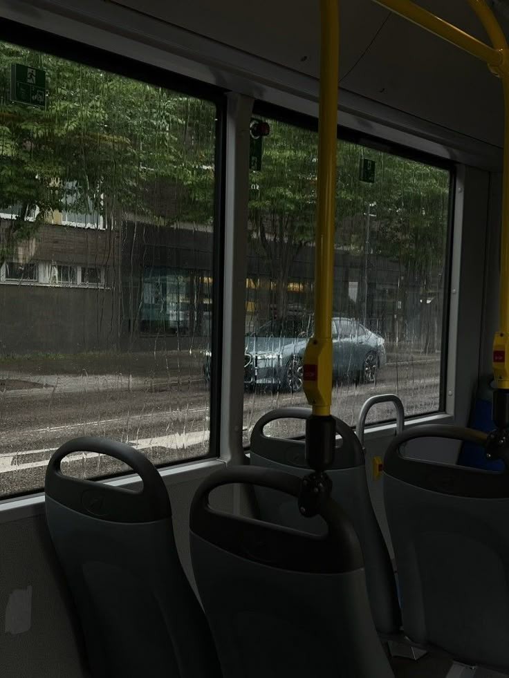 비 오는 날 버스 안 분위기 .jpg | 인스티즈