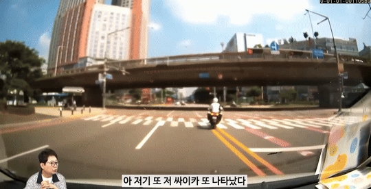 🚑위독한 신생아가 타고 있어요🏍️ 한시간 반 거리를 30분에 끊는 환상의 에스코트 대작전 | 인스티즈