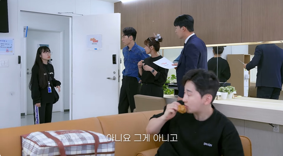 스타병 걸린 연예인 환상 다 깨게 해주는 MZ 막내 매니저 | 인스티즈