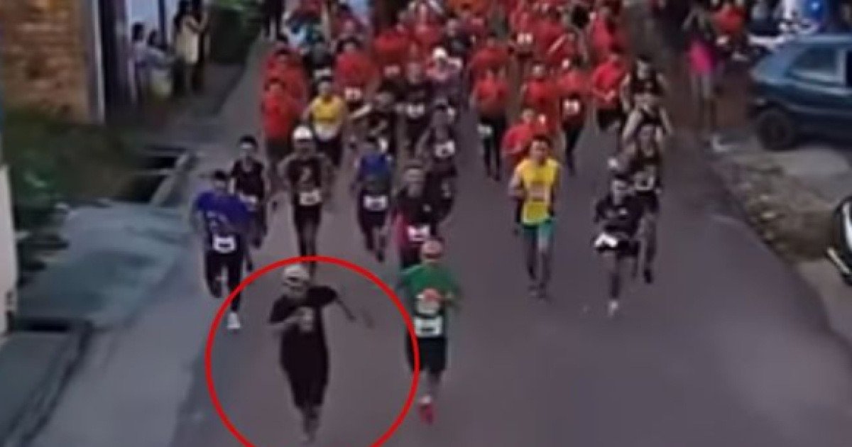 만취해 슬리퍼 차림으로 8km 달린 노숙자 인생 역전 사연 | 인스티즈