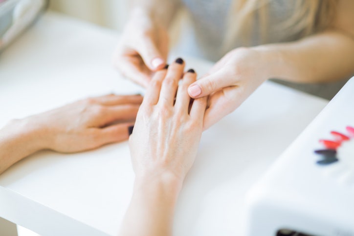 30대女 네일 제거했더니 손톱에 '검은 선'…암 전 단계라고? | 인스티즈