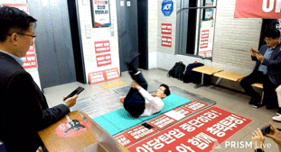 농성 중 다리 찢고 주먹 지르고…김문수 "온몸으로 맞서 싸울 것” | 인스티즈