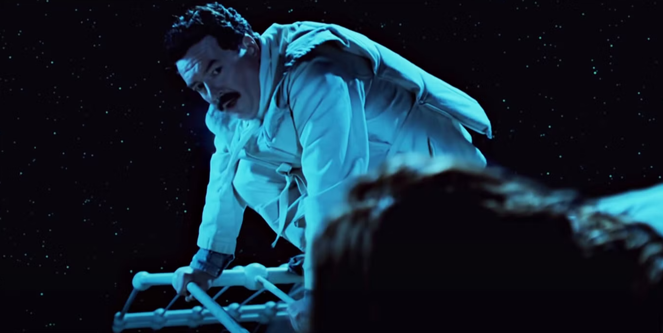 타이타닉 침몰 당시 사람들 구조하고 나서 죽을줄 알고 위스키 왕창 때려마시고 생존한 제빵사 | 인스티즈