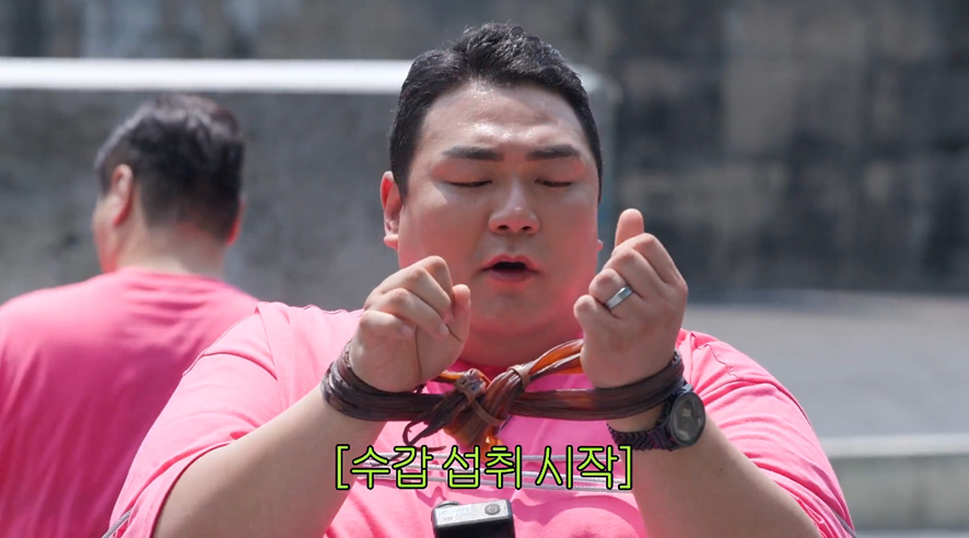 골때린다는 디플 새 먹방예능 컨셉…jpg | 인스티즈