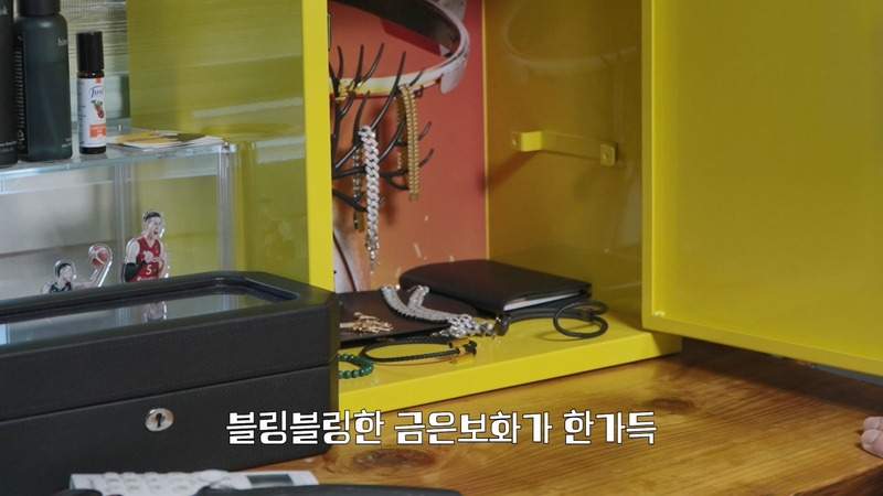 대쪽같은 패션 취향 디밸롭(negative) 된 이관희 근황 | 인스티즈