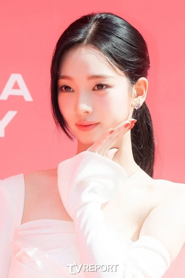 스페인에서 카리나를 보면 하는 말 | 인스티즈