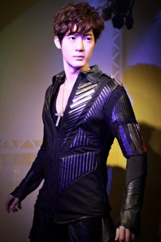 영원히 고통받는 이준기.jpg | 인스티즈