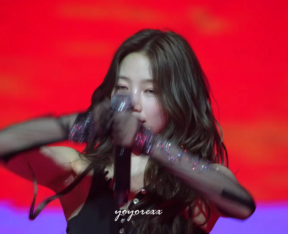 99% 확률로 흑어공주 겨드랑이 | 인스티즈