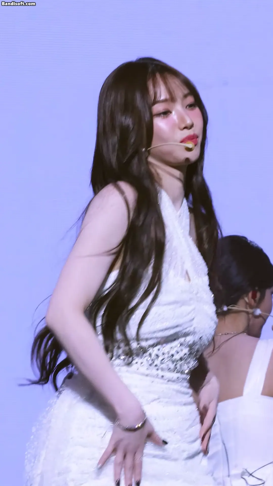 99% 확률로 흑어공주 겨드랑이 | 인스티즈