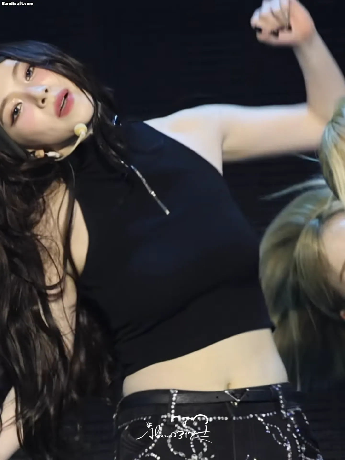 99% 확률로 흑어공주 겨드랑이 | 인스티즈