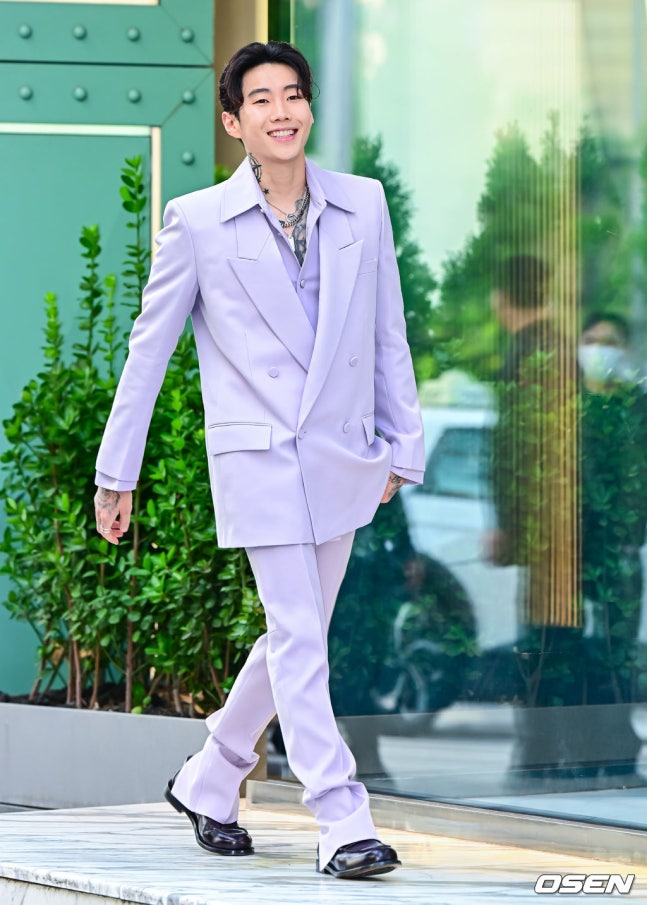 구찌 플래그십 스토어 참석한 박재범 | 인스티즈