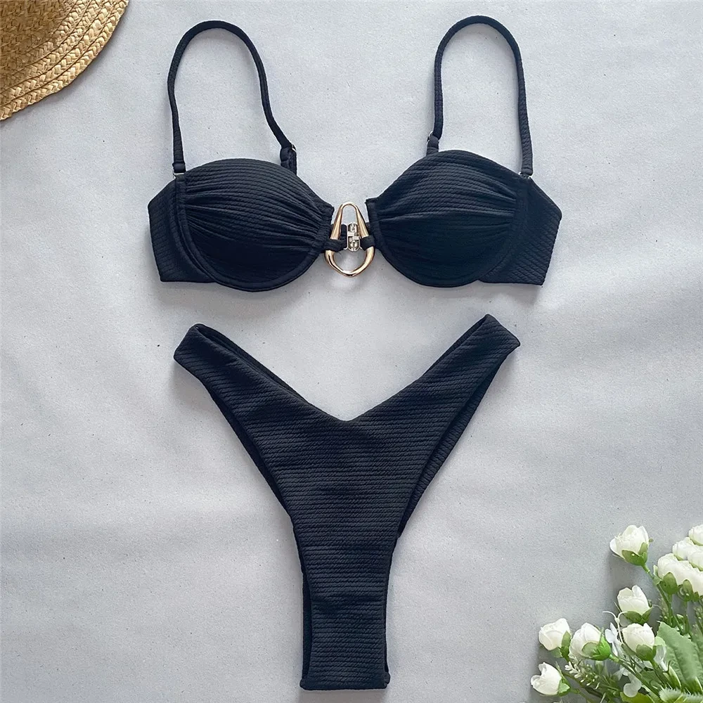 수영복 노출 너무 심한데 꼭 그거 입어야 돼? | 인스티즈