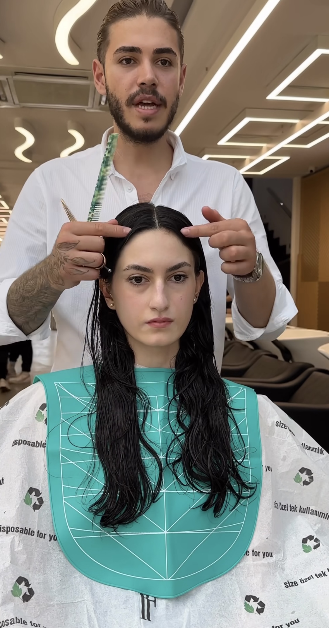 머리 진짜 잘 하는 것 같은 미용사 .jpg | 인스티즈