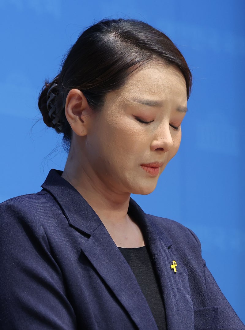 조국혁신당 성비위 사건 경찰 고소 5개월째 제자리걸음 | 인스티즈