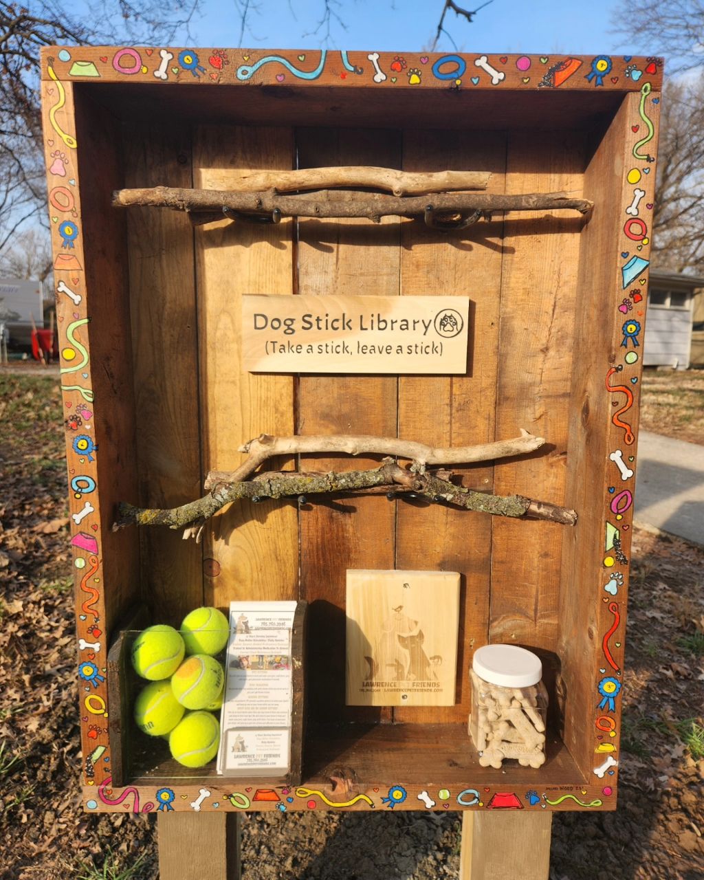 강아지를 위한 나무 막대기 도서관.jpg | 인스티즈