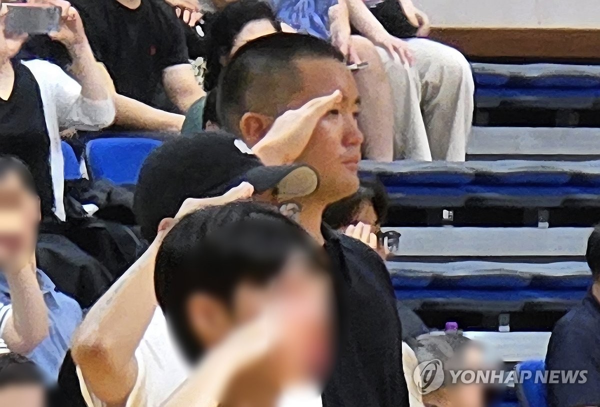 오늘 해군 장교로 입대한 삼성 회장 이재용 아들 이지호.jpg | 인스티즈