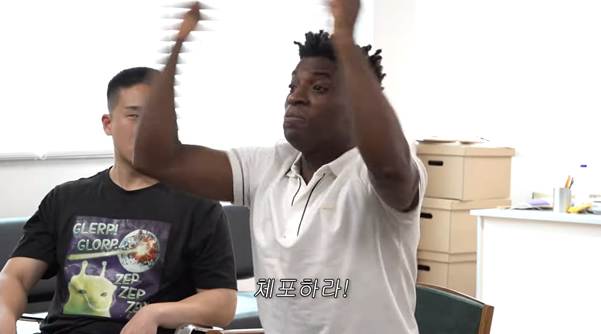 샘해밍턴한테 냅다 욕해버리는 오디션 참가자.jpg | 인스티즈