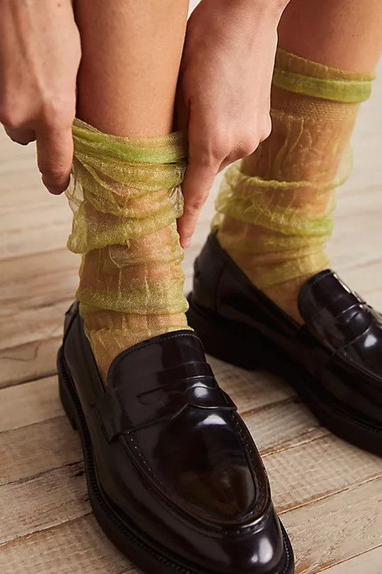 옷 잘 입는 애들은 양말이 킥이야🧦🎨 (34장) | 인스티즈