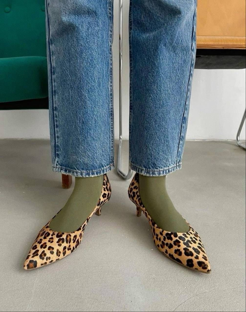 옷 잘 입는 애들은 양말이 킥이야🧦🎨 (34장) | 인스티즈