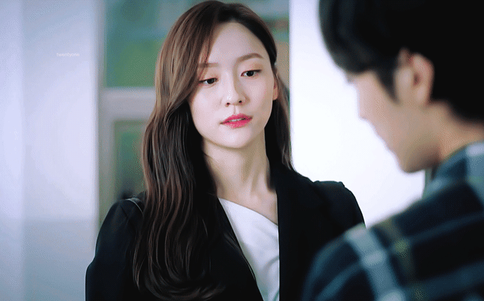 취향 따라 갈리는 배우 박지현 긴머리vs단발 | 인스티즈