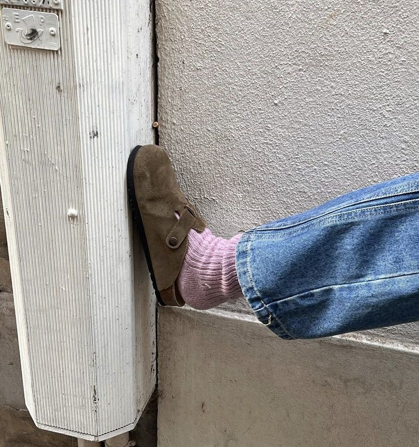 옷 잘 입는 애들은 양말이 킥이야🧦🎨 (34장) | 인스티즈