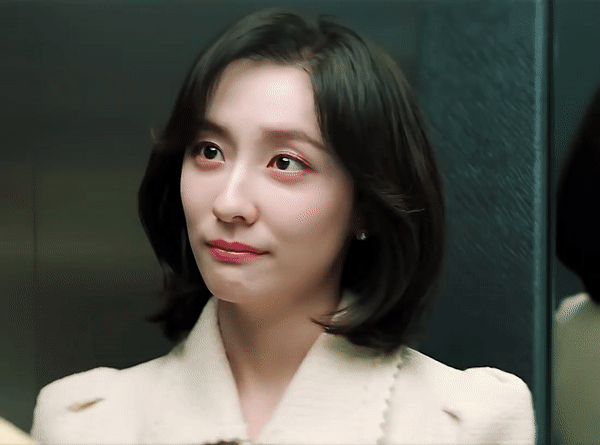 취향 따라 갈리는 배우 박지현 긴머리vs단발 | 인스티즈