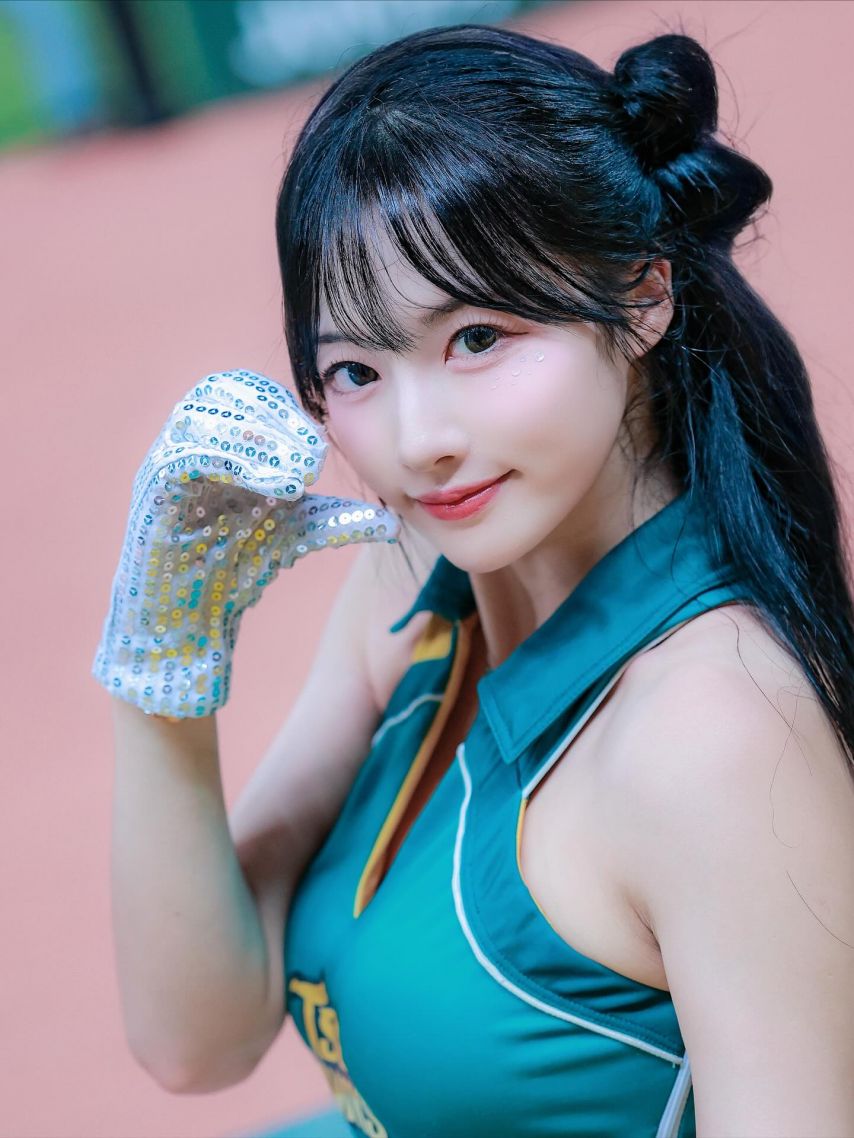 잘생긴 치어리더 | 인스티즈