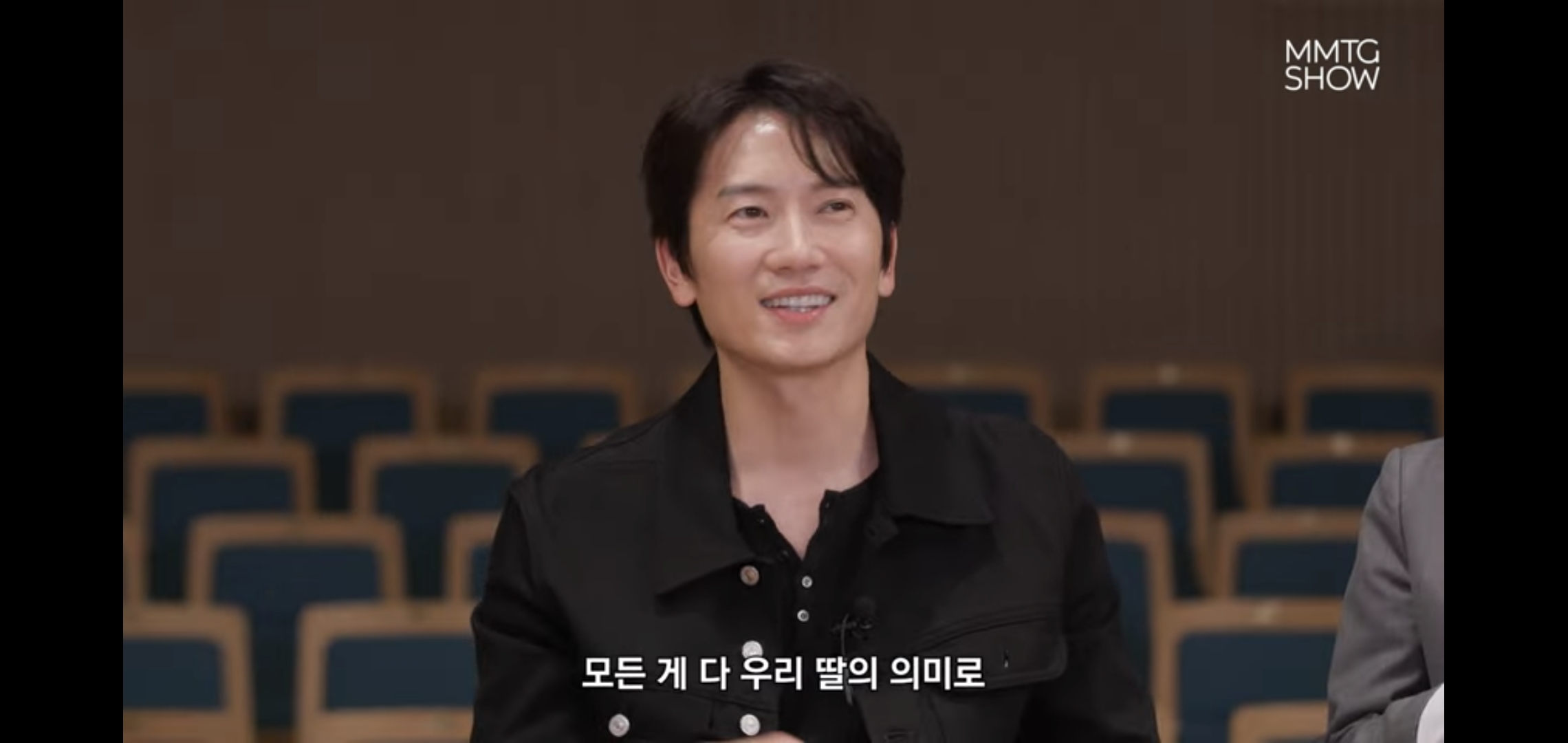 문명특급 나와서도 머리에 이보영밖에 안 들어있는 지성.twt | 인스티즈