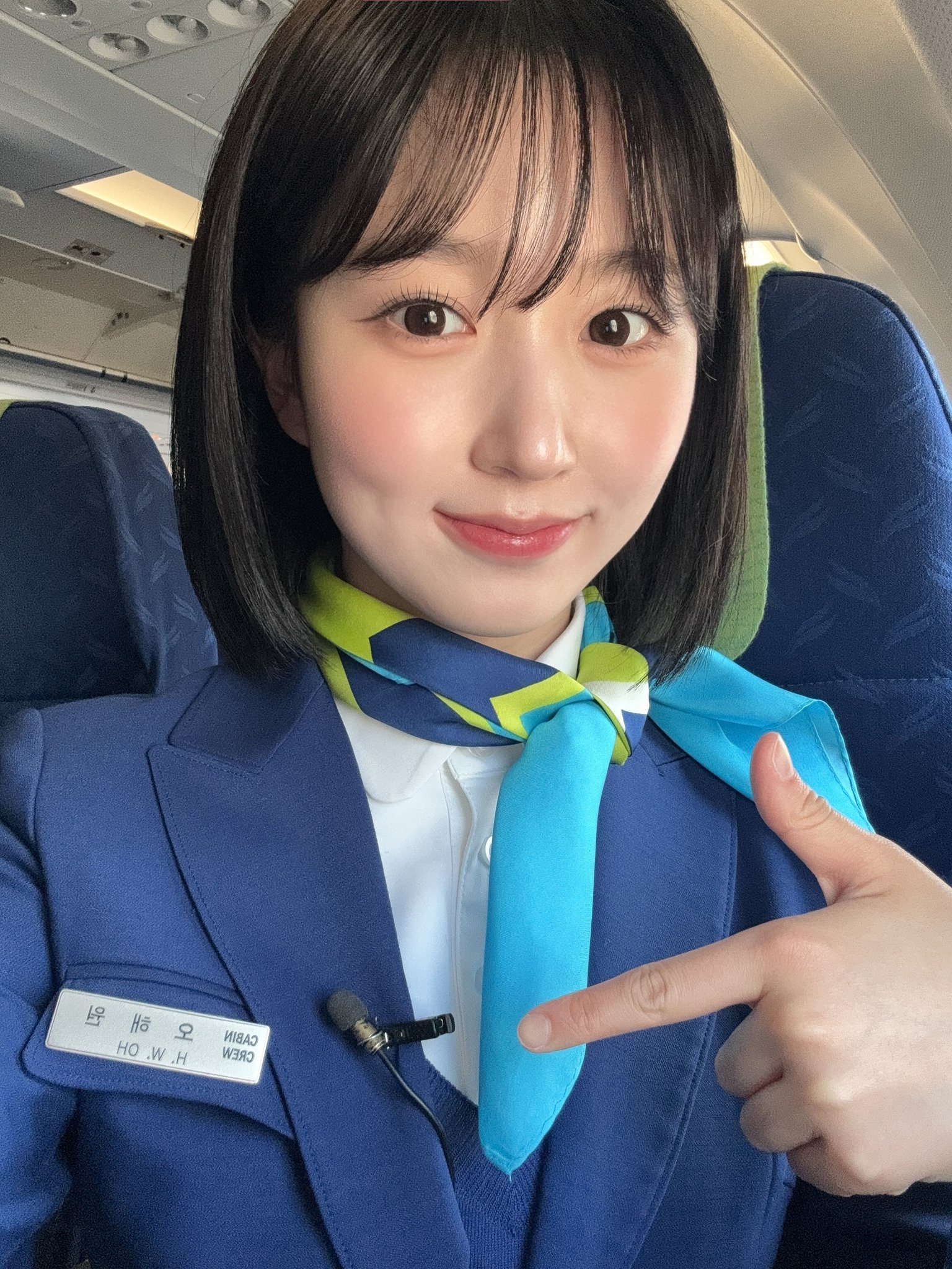 수상할 정도로 승무원 아나운서에 이어 호텔리어가 찰떡인 엔믹스 해원...jpg | 인스티즈