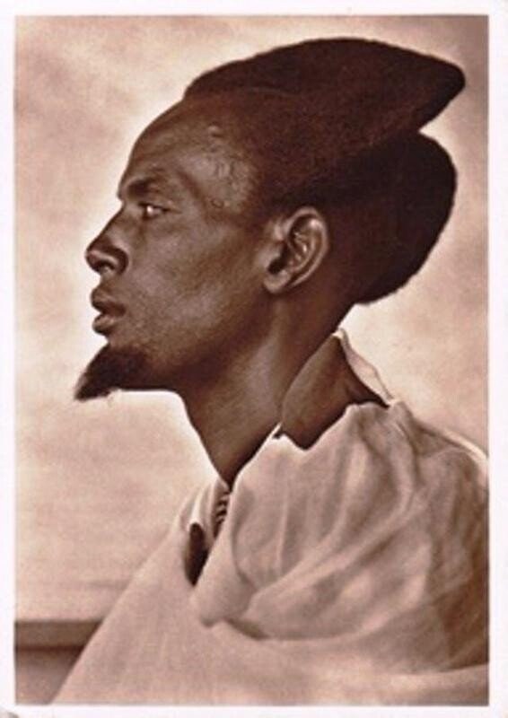 100년 전 사진에 드러난 르완다 전통 헤어스타일 | 인스티즈