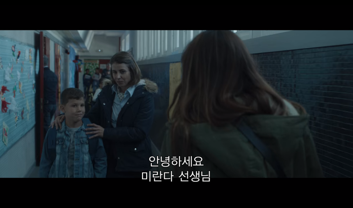 새로 이사온 집에서 25년 전에 죽은 소년과 연결됐는데 다음 날 일어나니 내 딸이 완전히 사라졌다 | 인스티즈