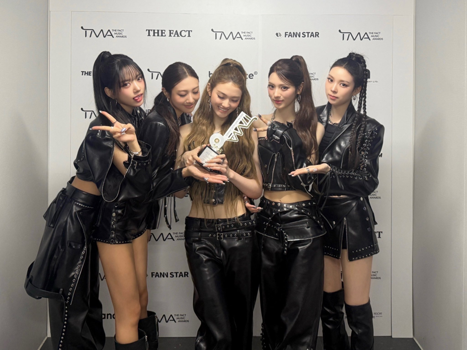 포니테일 하고 싶을 때 미야오를 보면 된다.jpg | 인스티즈