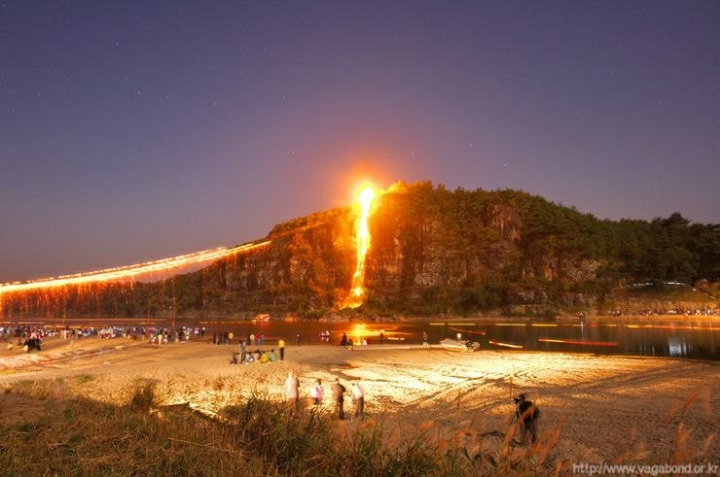 잘 안알려져 올리는 우리나라 전통 불꽃놀이.gif | 인스티즈