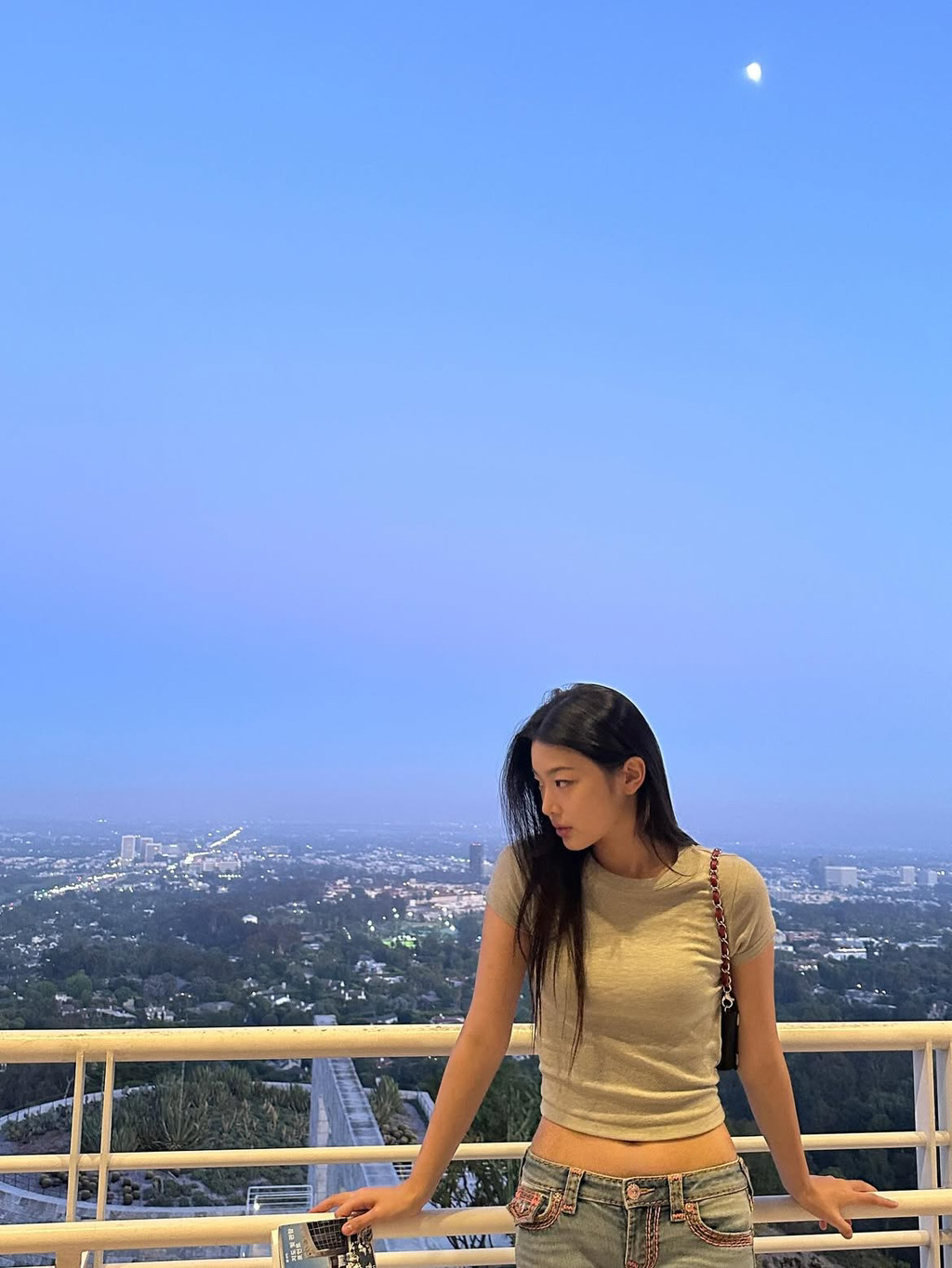 미국젠지 감성🇺🇸 캣츠아이 윤채 사복 모음 | 인스티즈