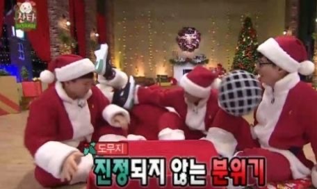 이게 뭐임 남우현과 양요섭과 니엘과 조권의 노래 뺏고 빼앗기기 경연대회갗음.twt | 인스티즈