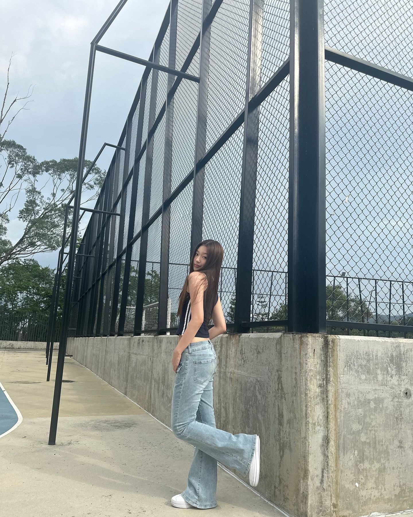 미국젠지 감성🇺🇸 캣츠아이 윤채 사복 모음 | 인스티즈