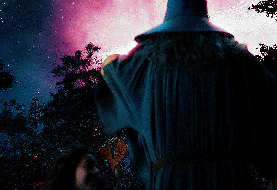 반지의 제왕 시리즈에 등장하는 호빗 종족의 욕망 | 인스티즈