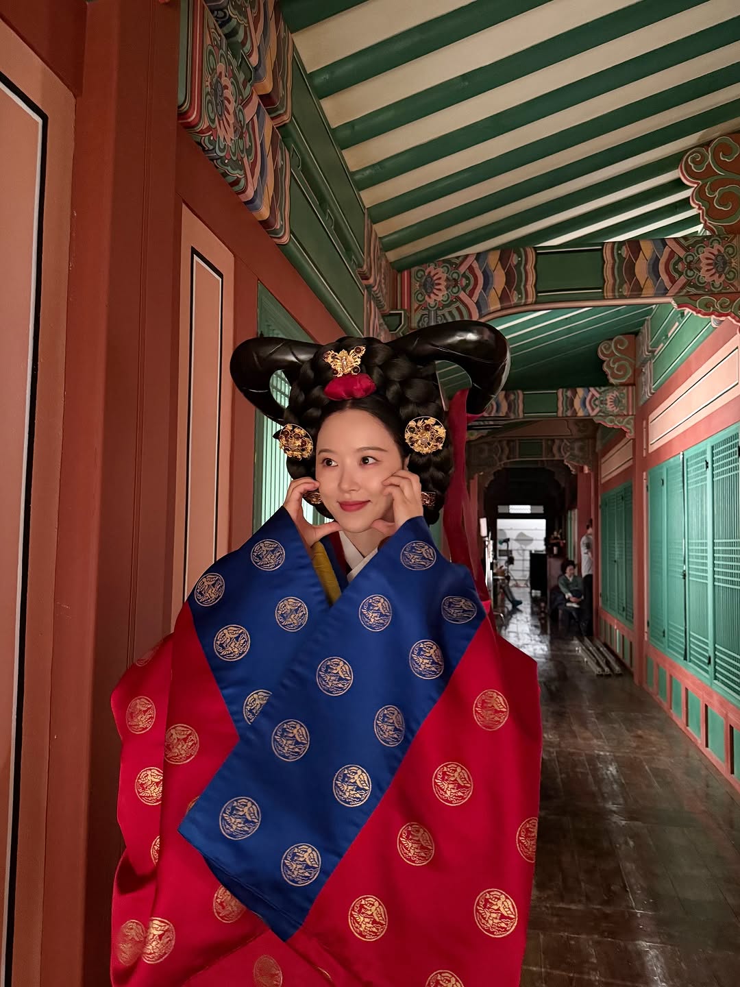 강한나가 연기한 강목주로 보는 '폭군의 셰프' 속 가채머리와 복식 | 인스티즈