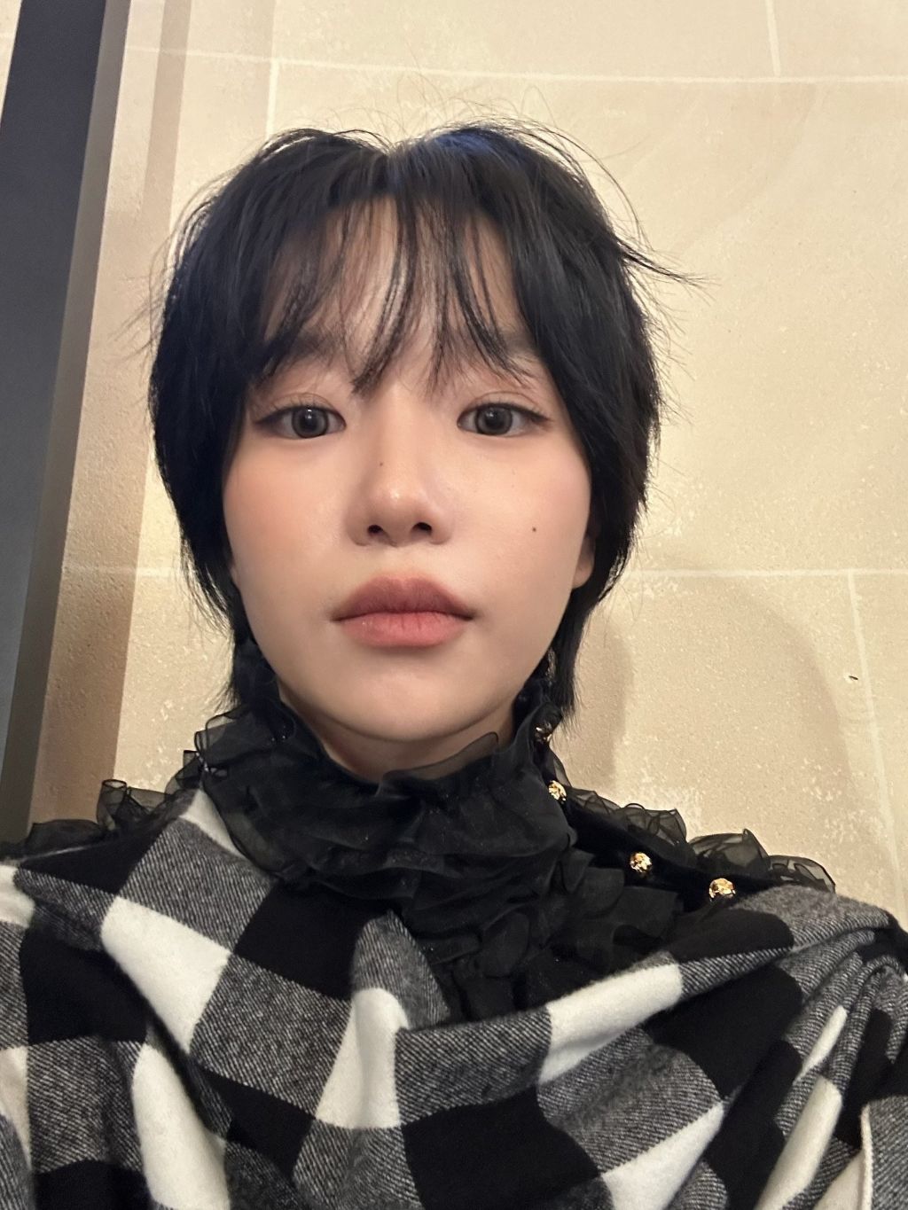 루이비통 파리패션쇼 참석한 조유리 | 인스티즈