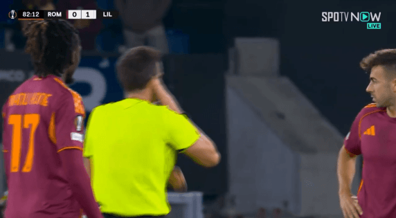 오늘자 PK만 3번 막은 LOSC 릴의 베르케 외제르 키퍼.gif | 인스티즈