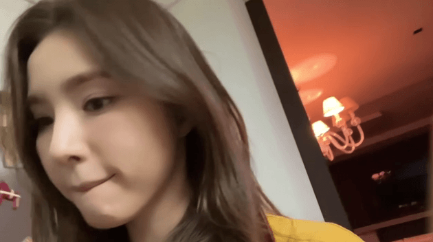 스케쥴 마치고 야식 먹는 신세경.gif | 인스티즈