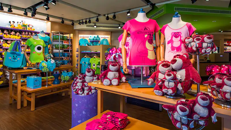 주연 못지않게 굿즈가 많아 논란 중인 조연.jpg | 인스티즈