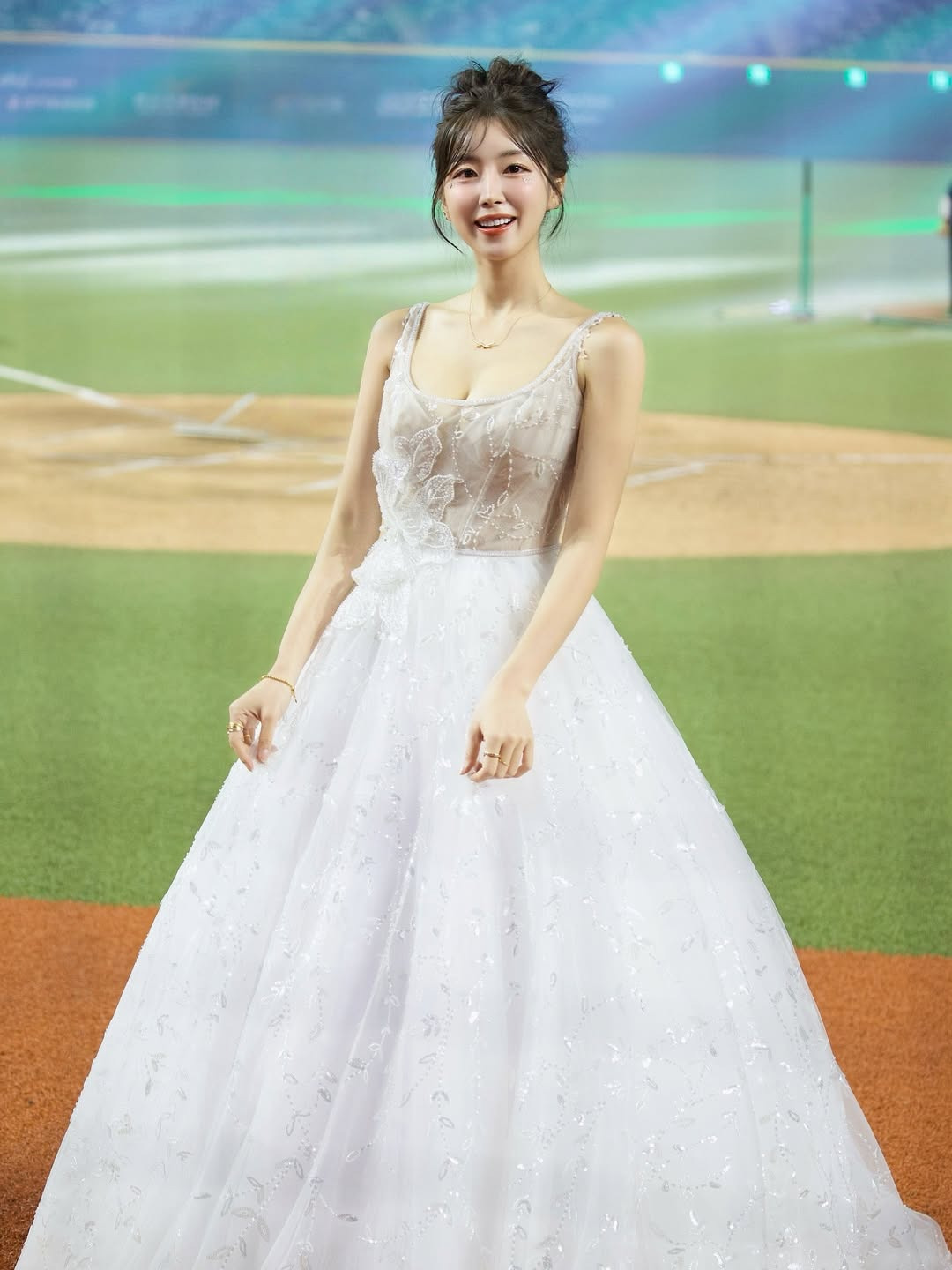 자기랑 결혼해줄거냐고 물어보는 안지현 치어리더 | 인스티즈