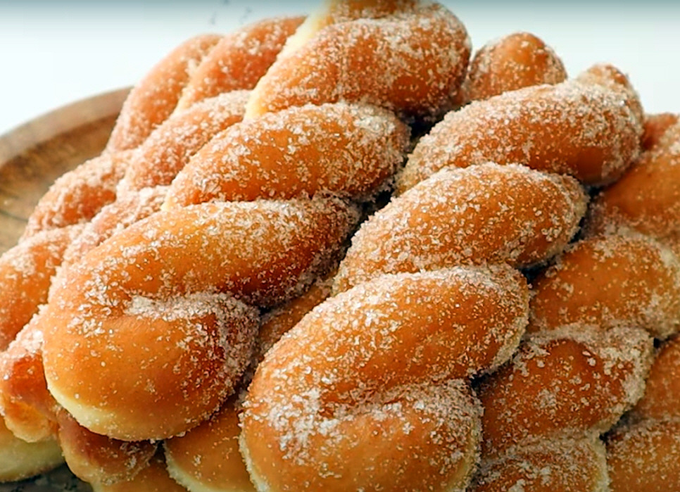 설탕꽈배기 하나에 400칼로리인거 알고있었어? | 인스티즈