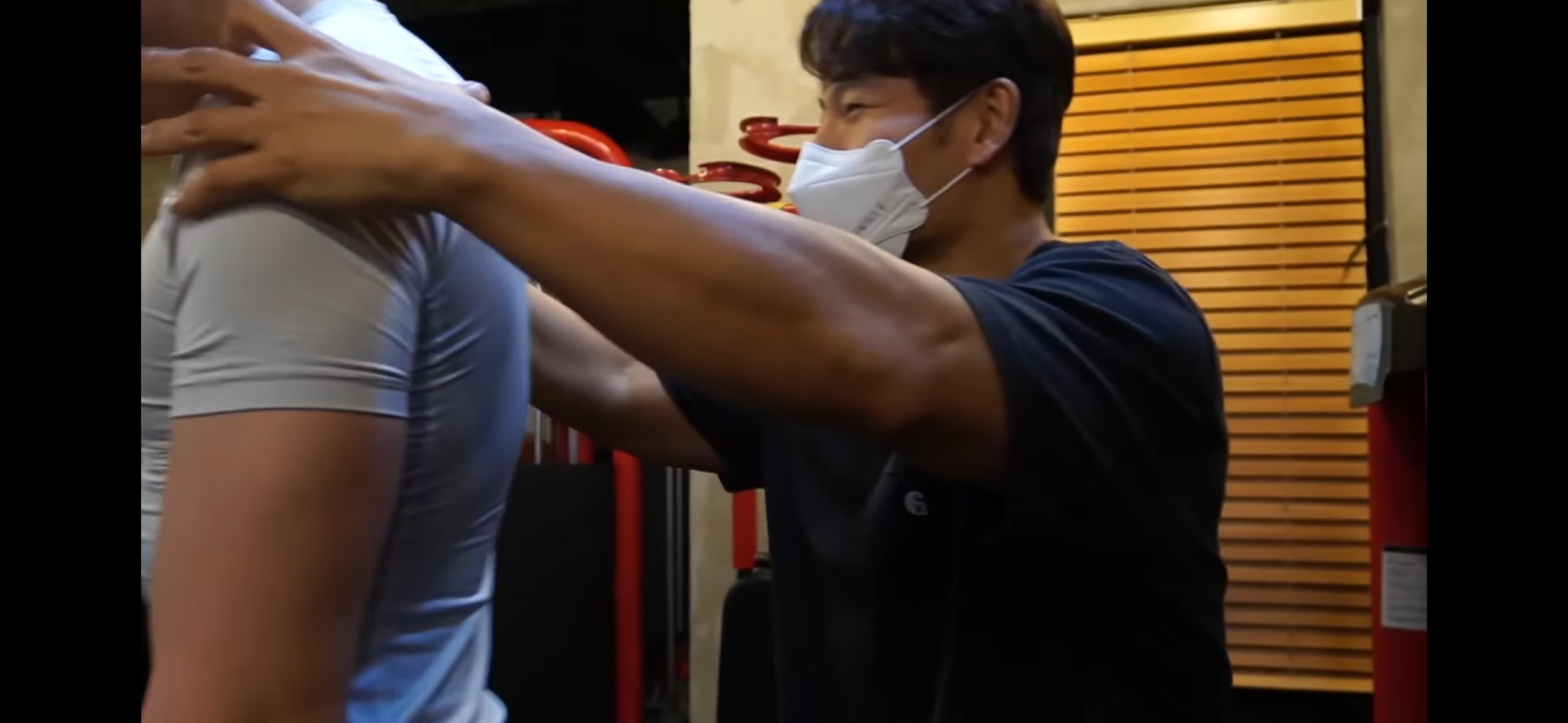 김종국이 직접 뽑은 타고난 피지컬이 제일 좋은 연예인 | 인스티즈