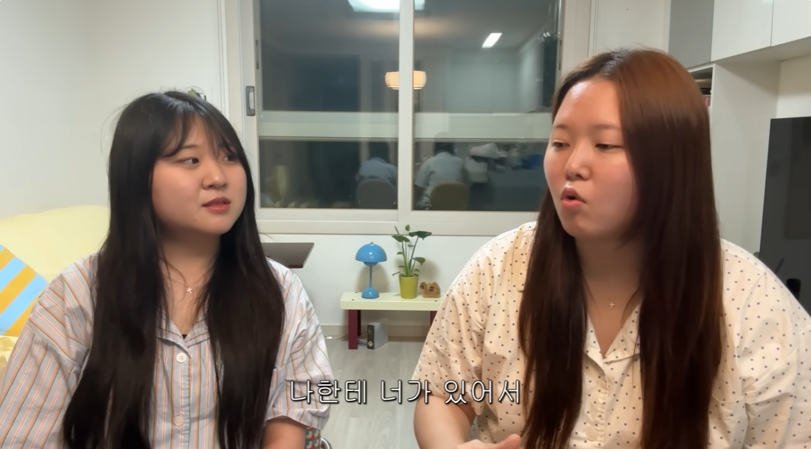 올라오자마자 여자들 다 오열하게 만든 찰스엔터 영상.jpg | 인스티즈